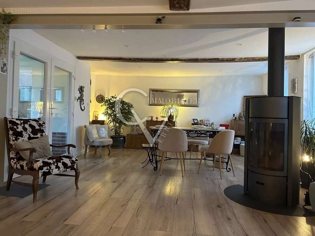 Maison 88 m² à Gisors  - photo 2
