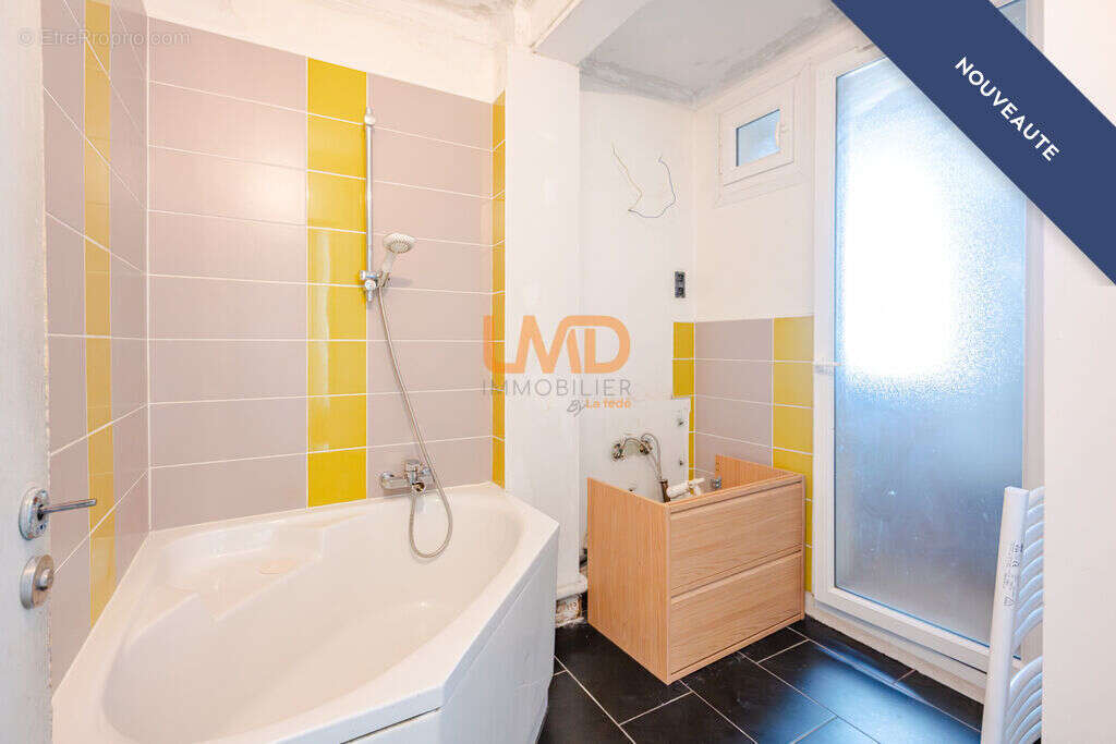 Appartement à MARSEILLE-1E