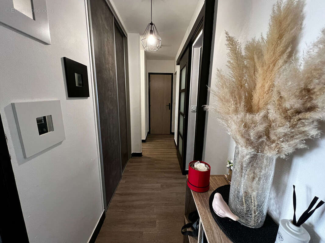 Appartement à MONDEVILLE