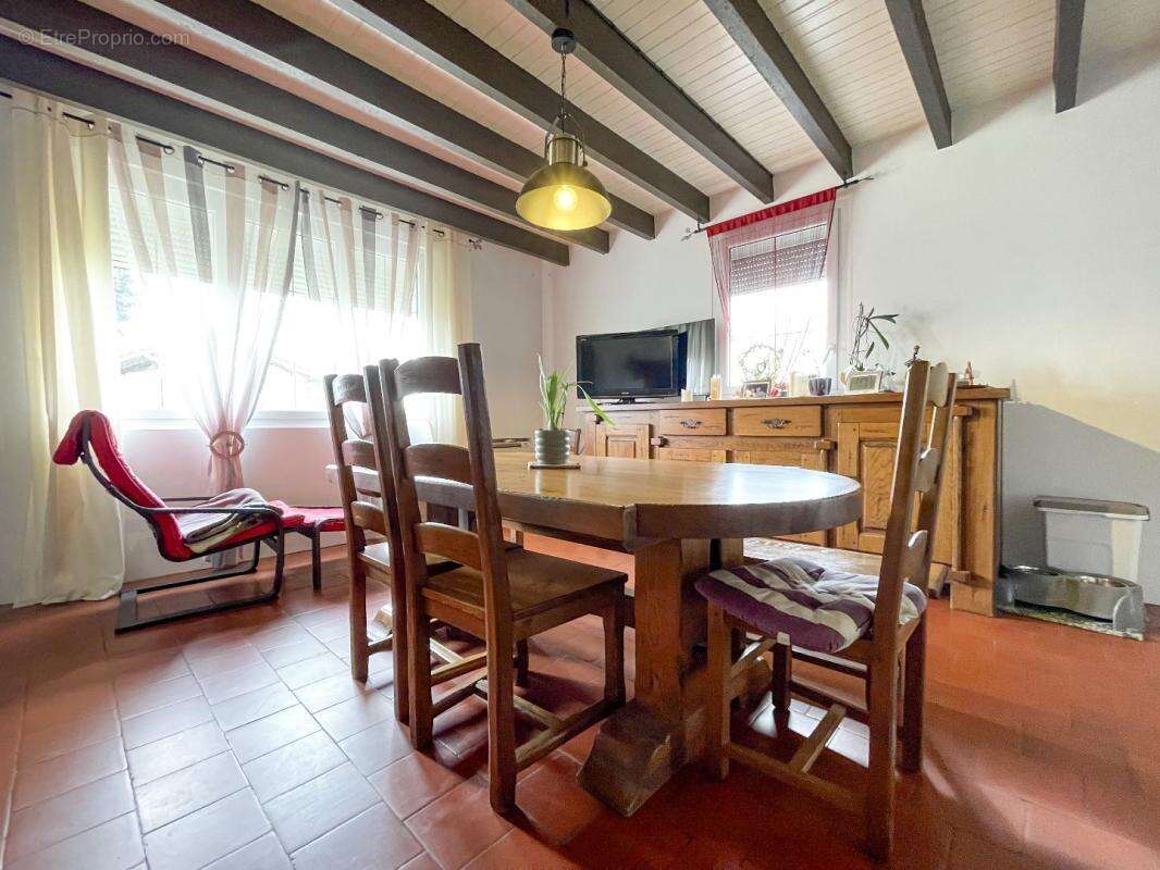 Maison à MIRANDE