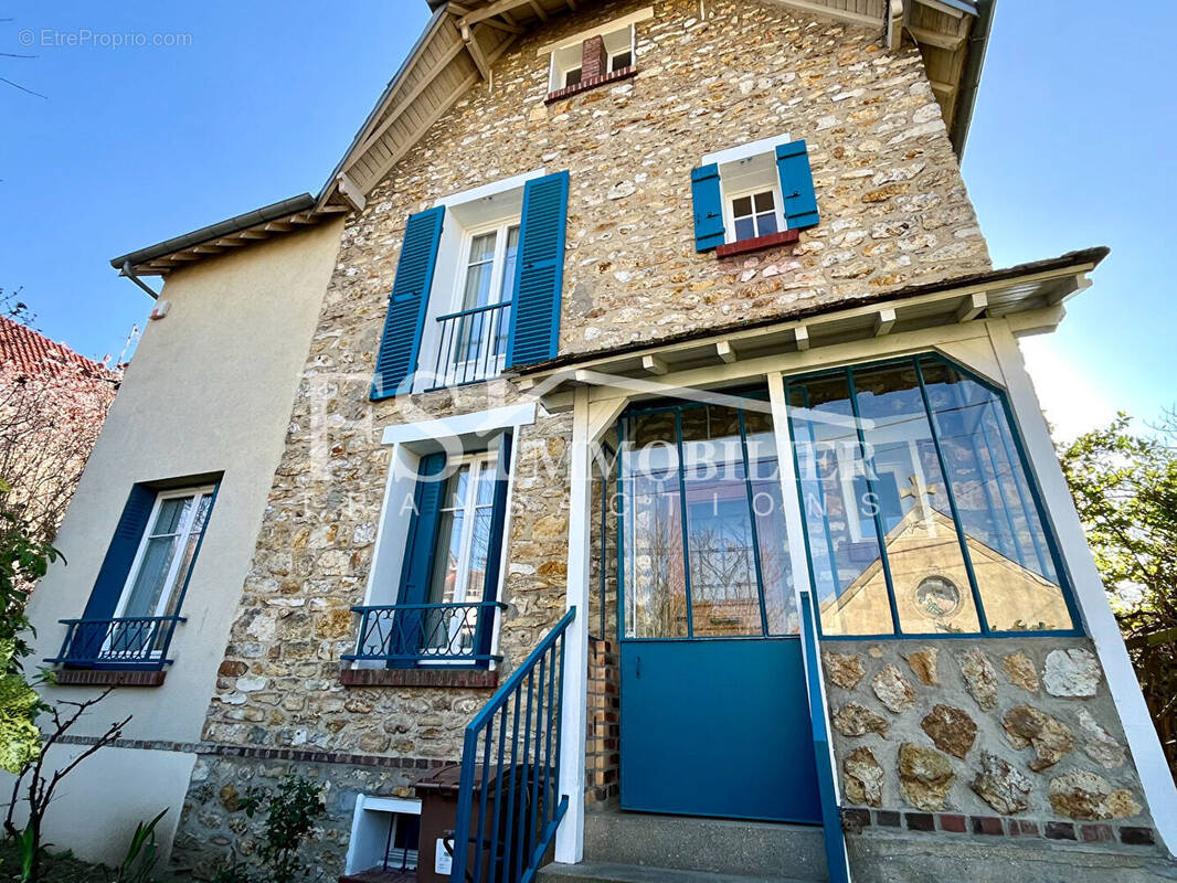 Maison à TAVERNY