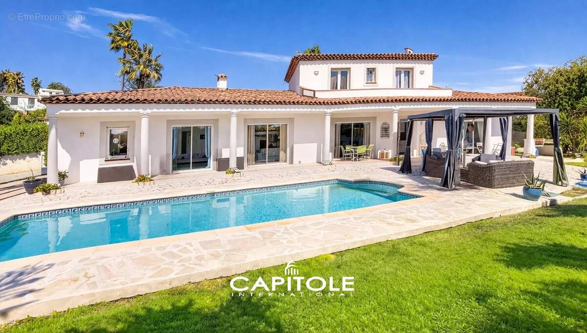 Maison à ANTIBES