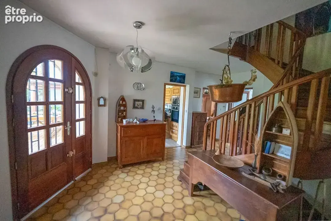 Maison 243 m² à Proville  - photo 2