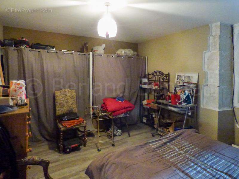 Maison à VILLEFAGNAN