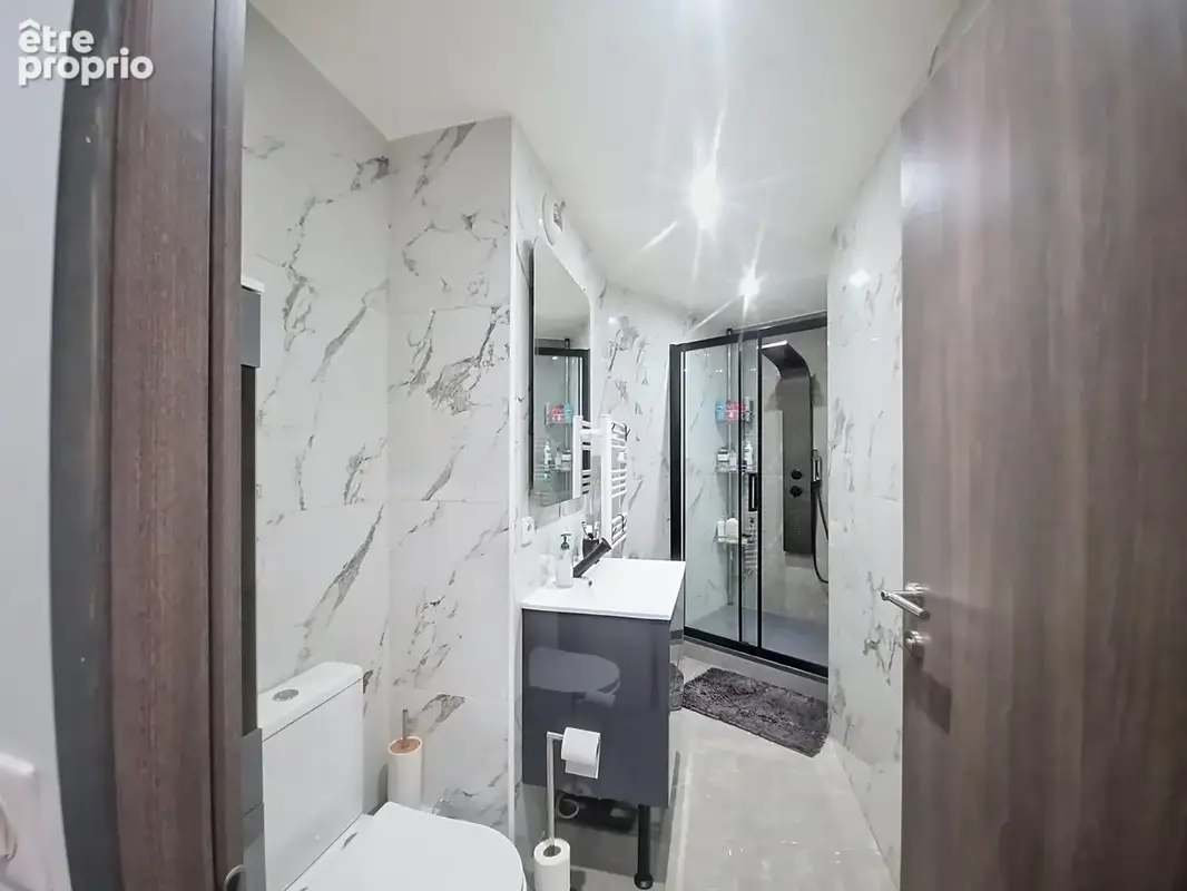 Montmélian - Exclusivité - Appartement T2 rénové avec gout - photo 11