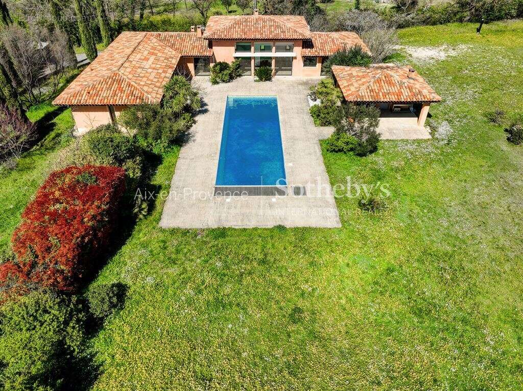 Maison à AIX-EN-PROVENCE
