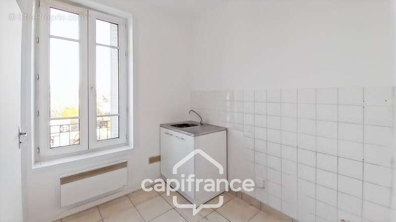 Appartement à MAISONS-ALFORT