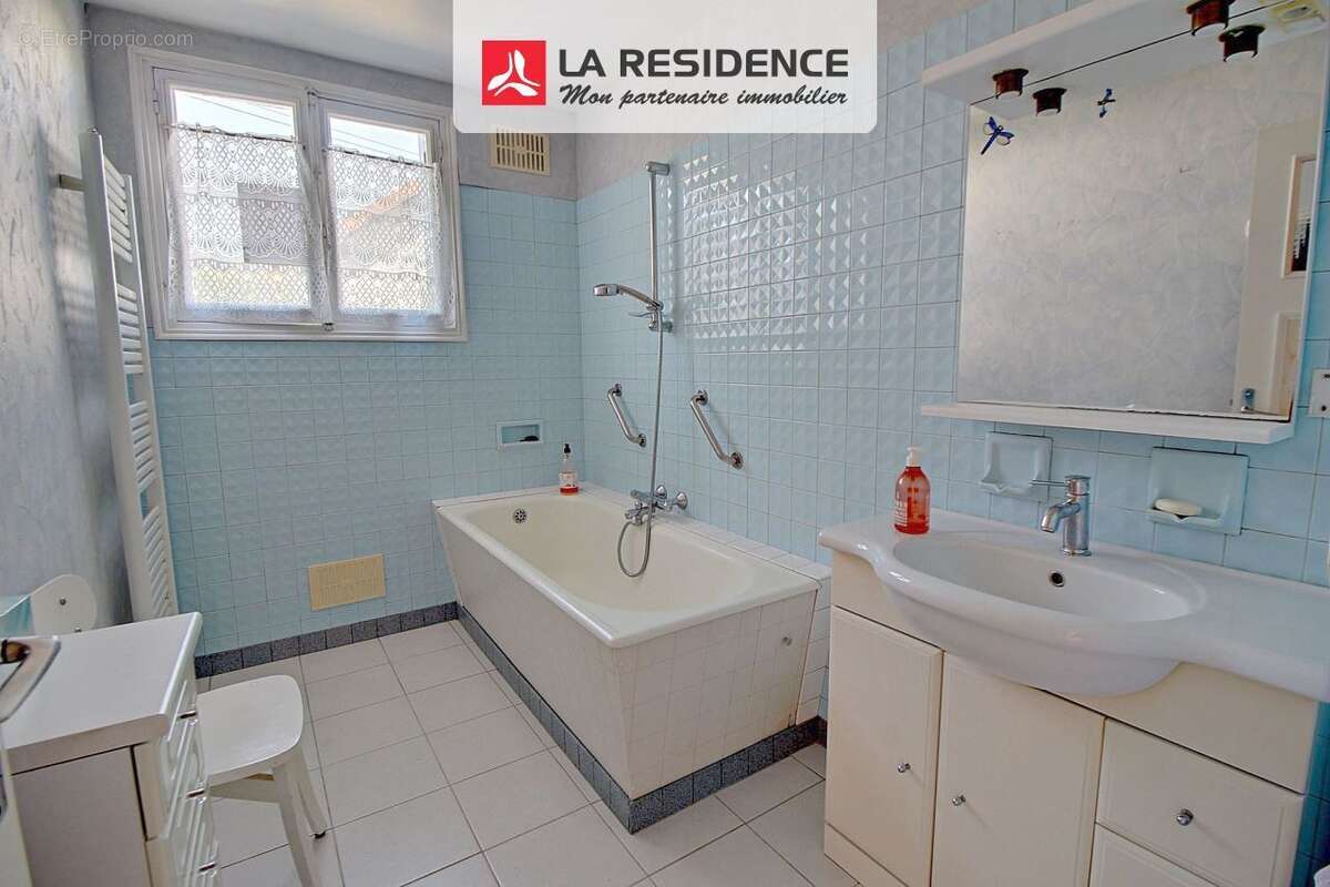 Maison à MANTES-LA-VILLE