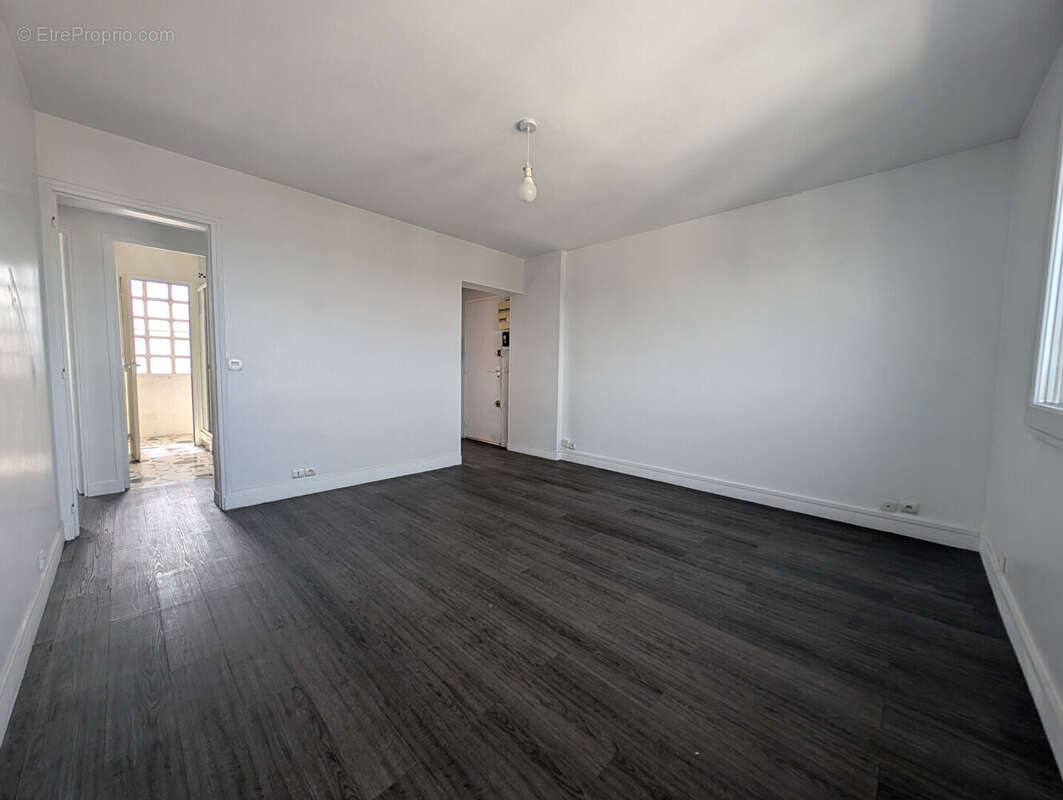 Appartement à HOUILLES