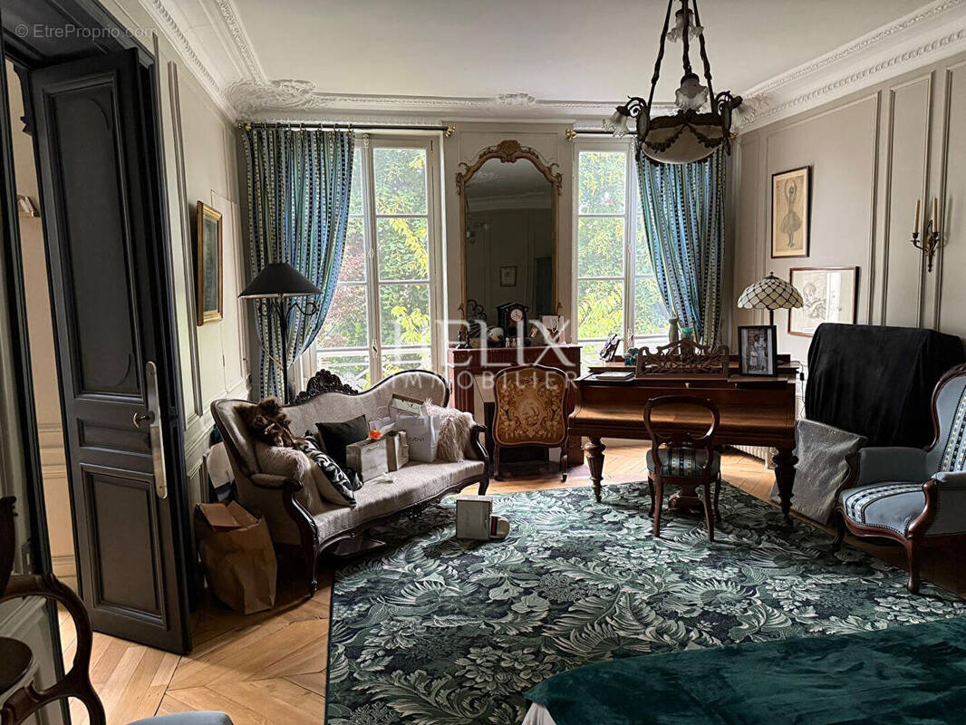 Appartement à SAINT-GERMAIN-EN-LAYE