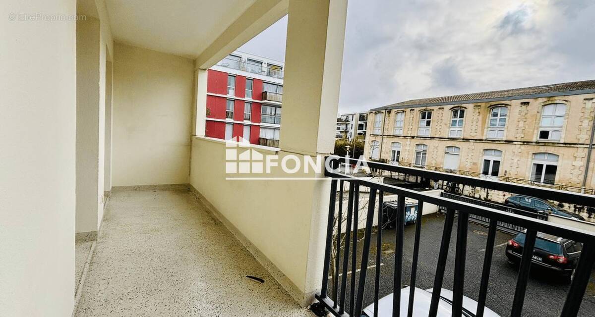 Appartement à BORDEAUX