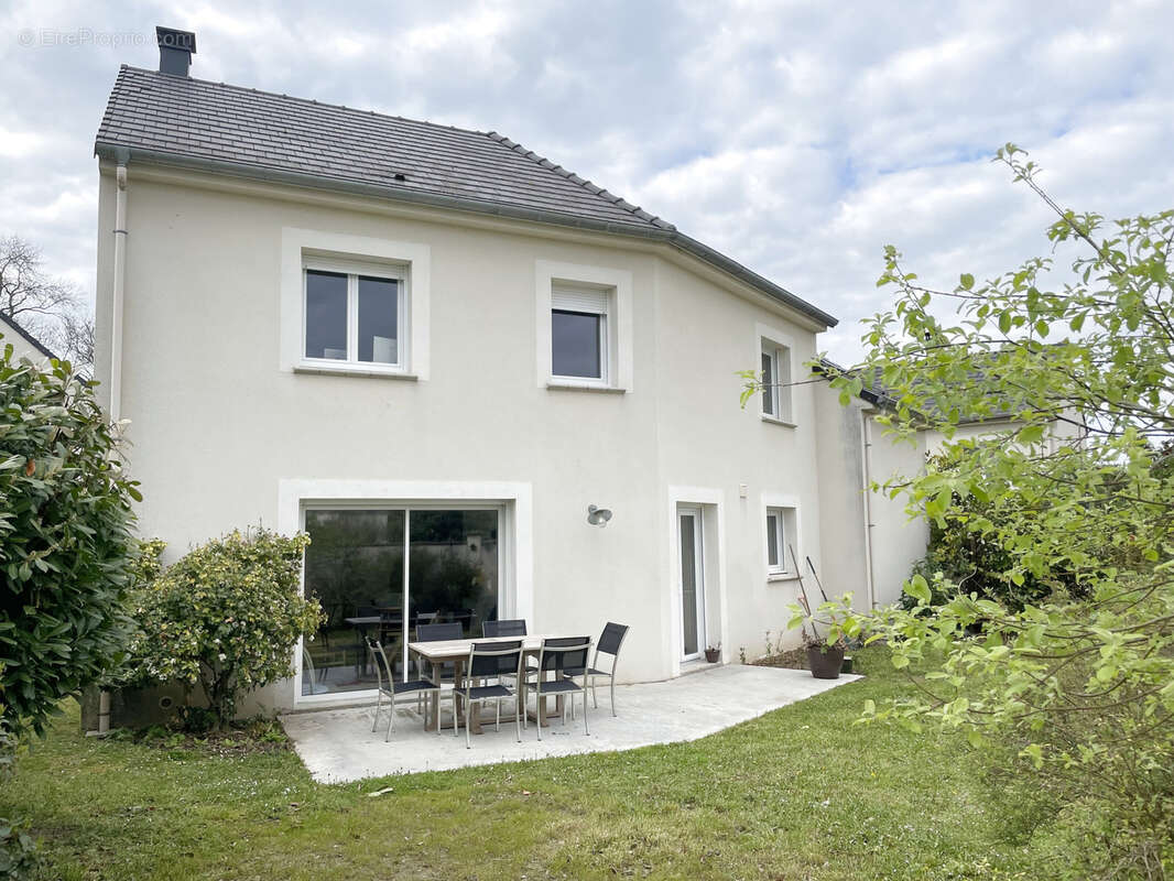 Maison à CHAMPIGNY