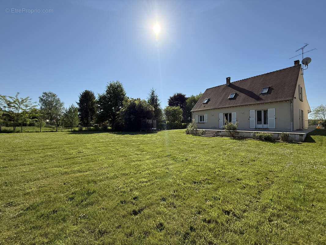 Maison à BOURRON-MARLOTTE