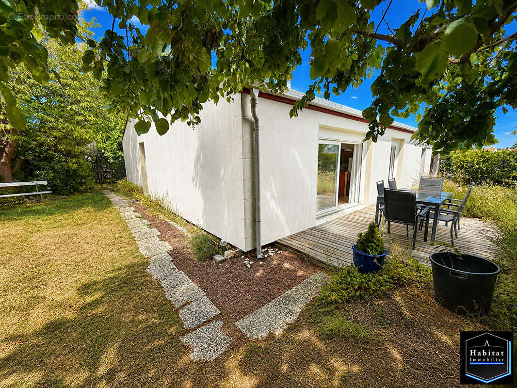Maison Othis 7 pièce(s) 126 m2 Jardin 670m² Garage 37m² - photo 9