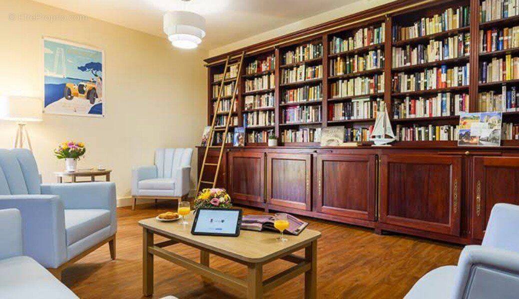 Appartement à FOURAS