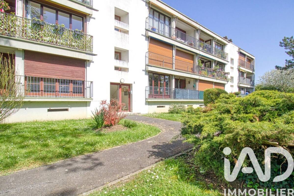 Photo 1 - Appartement à THORIGNY-SUR-MARNE
