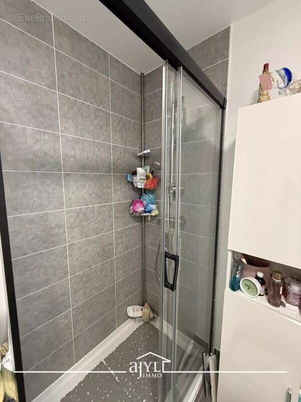 Appartement à MARSEILLE-12E