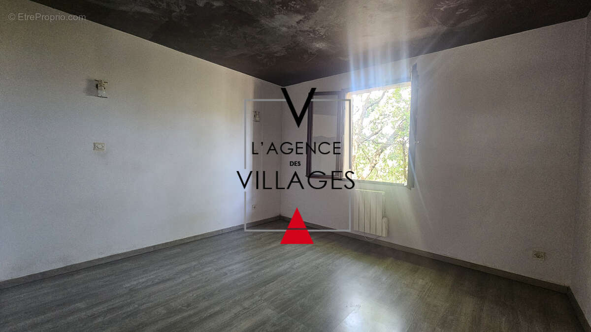 Maison à SAINT-PAUL-EN-FORET