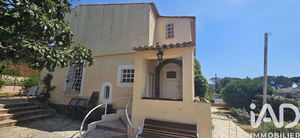 Photo 1 - Maison à SAINT-RAPHAEL