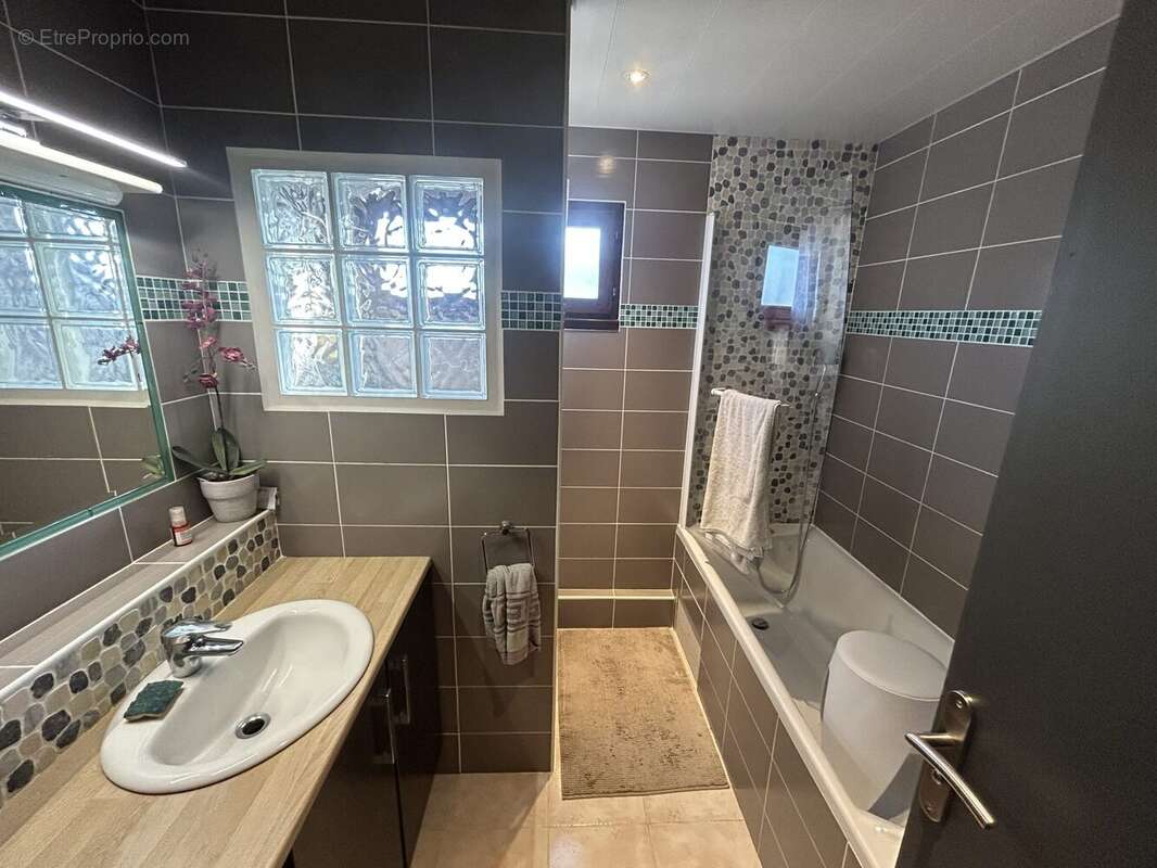 Maison à NEUILLY-SOUS-CLERMONT