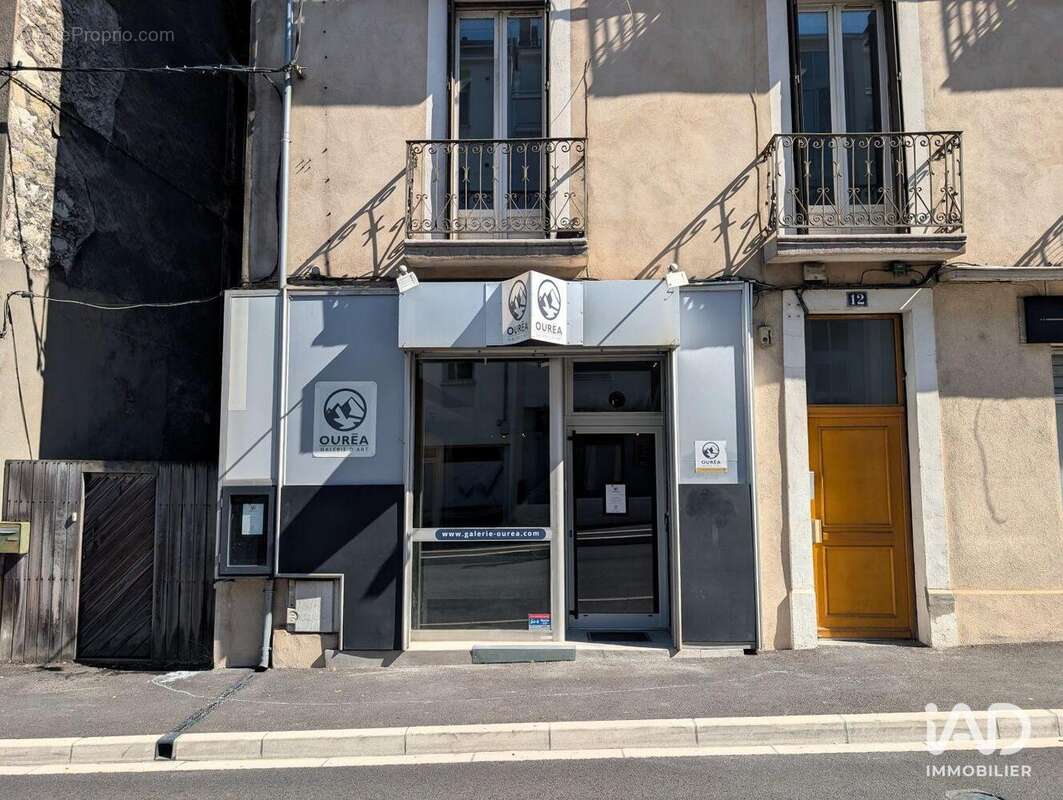 Commerce 32 m² à Fontaine  - photo 6
