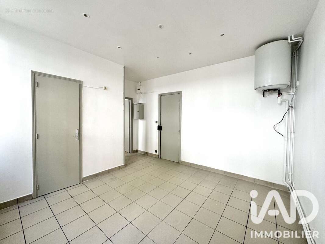 Photo 3 - Appartement à ASNIERES-SUR-SEINE