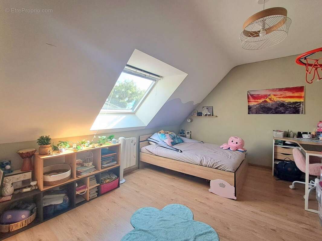 Maison à CREVIN