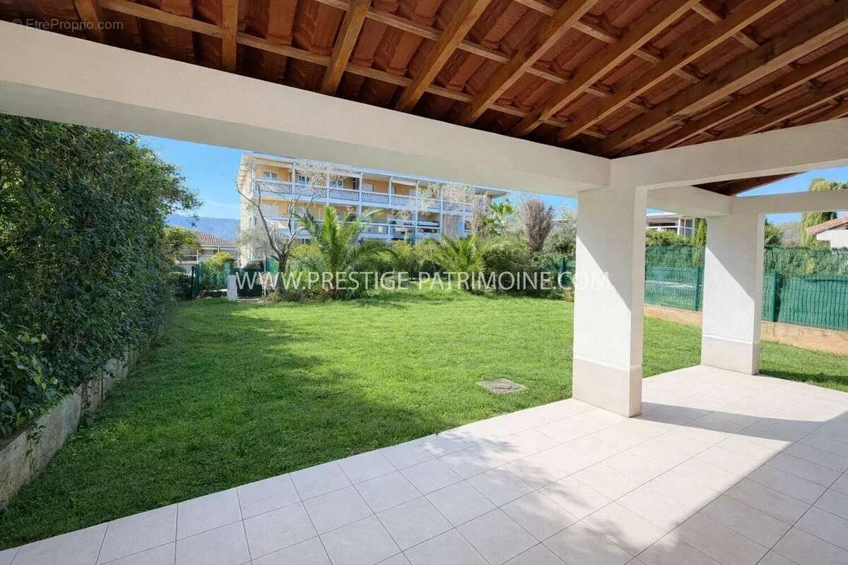 Maison à CANNES