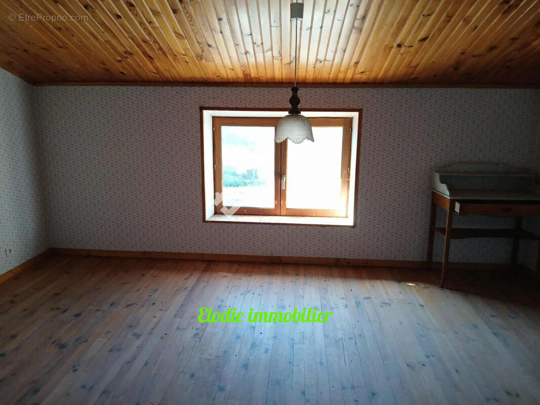 2 maison - Maison à APCHAT