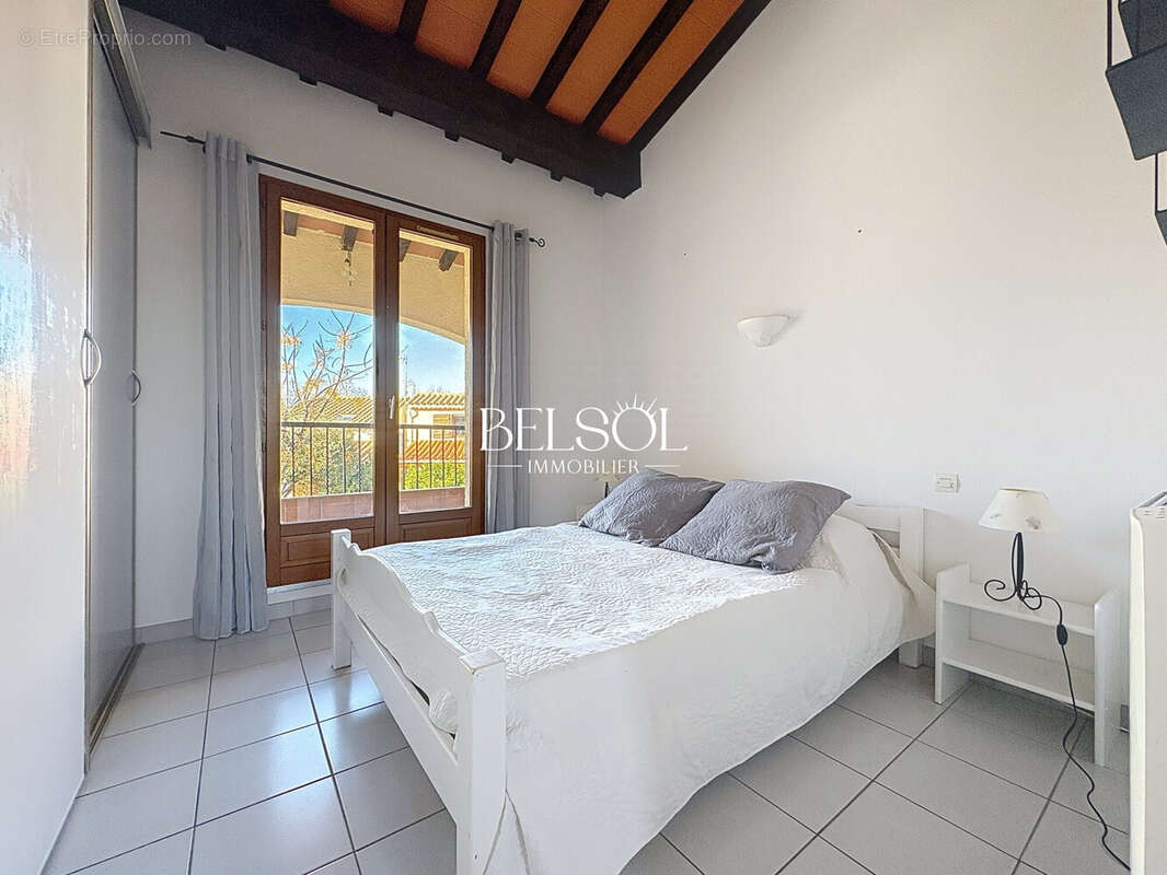 Maison à SAINT-CYPRIEN