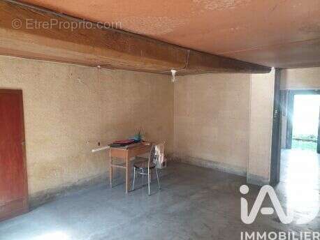 Maison 80 m² à Arsonval  - photo 8