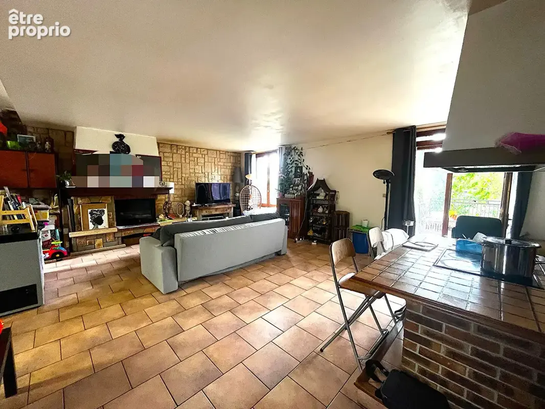 À VENDRE - Maison familiale 5 chambres - 151 m² habitables  Parcelle de 550 m² ? Grand jardin & garage - photo 2