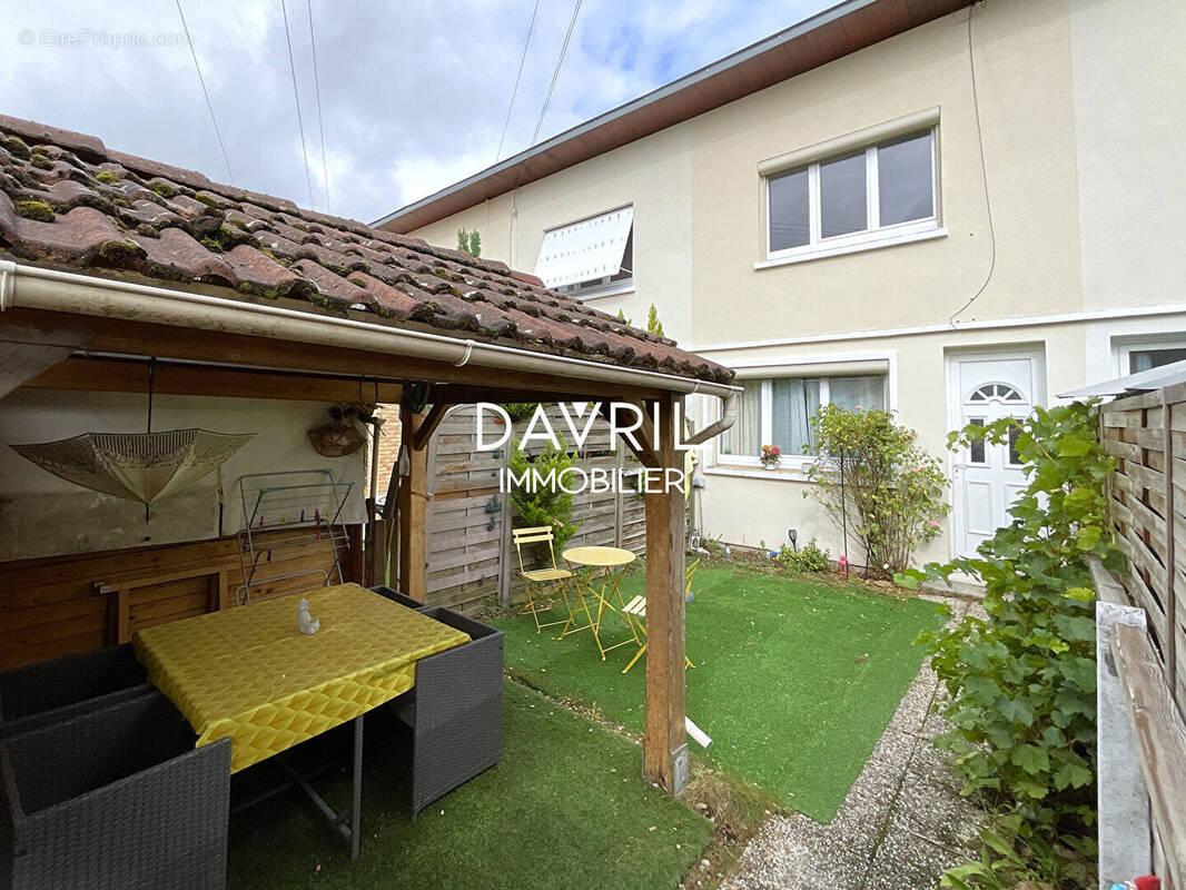 Maison à CONFLANS-SAINTE-HONORINE