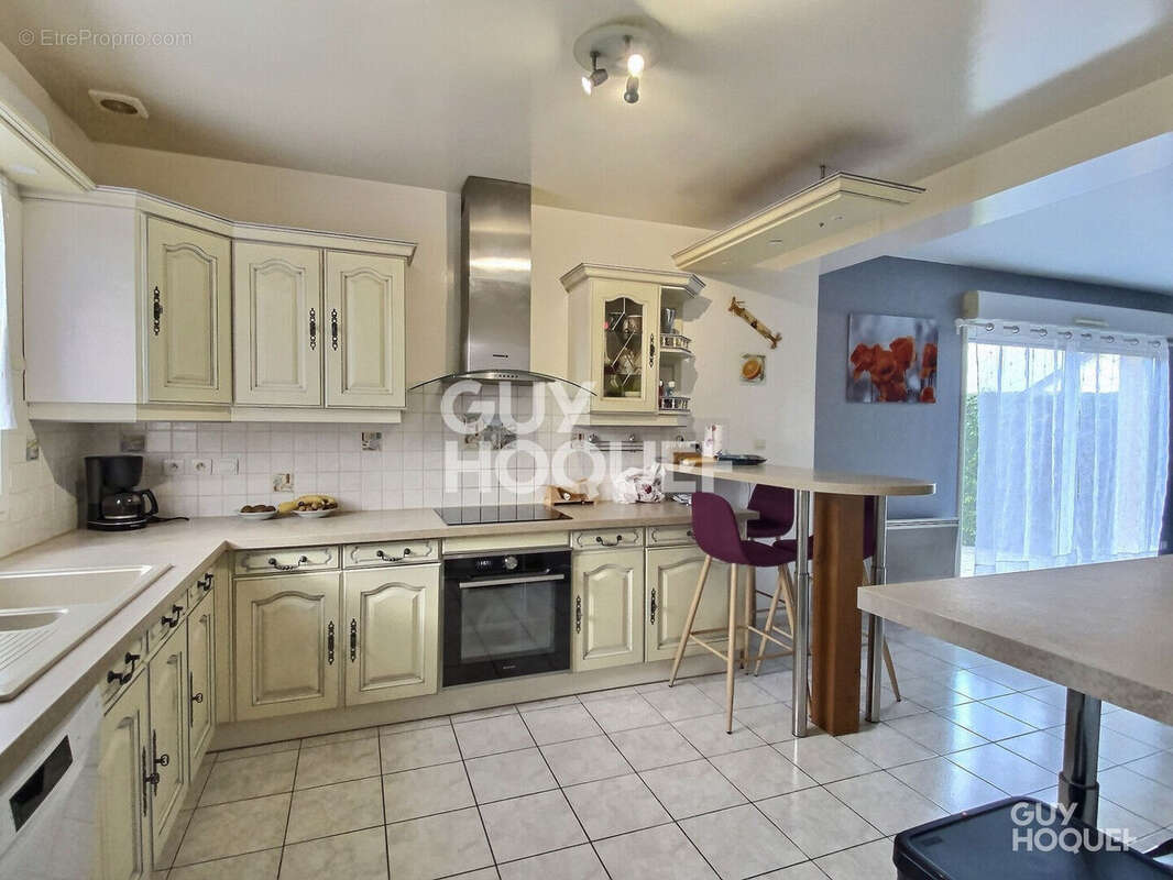 Maison à BEAUMONT-LE-ROGER