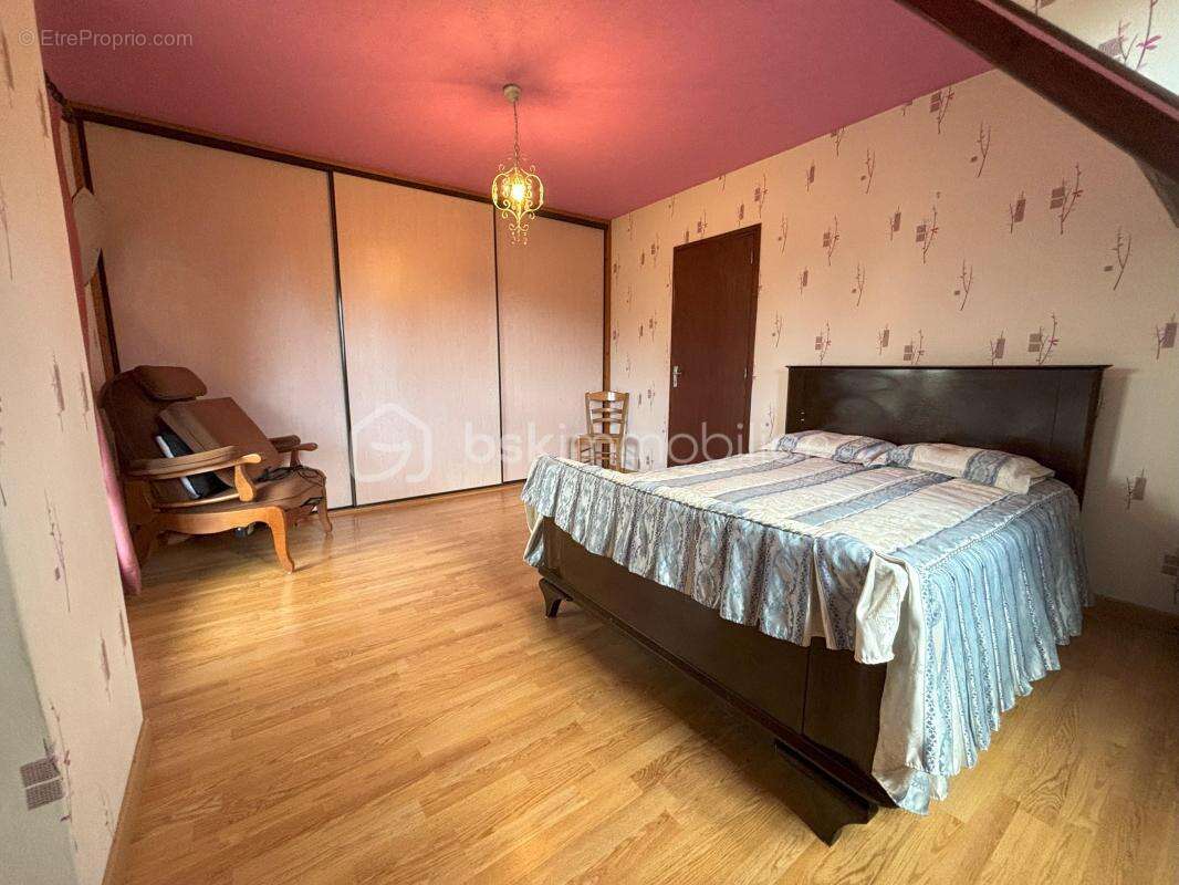 Maison à SEPT-MEULES