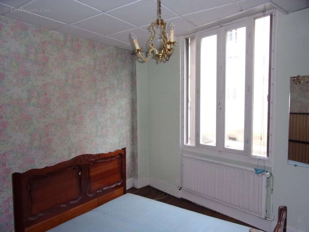 Appartement à SOUVIGNY