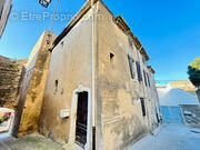 Appartement à PUISSALICON