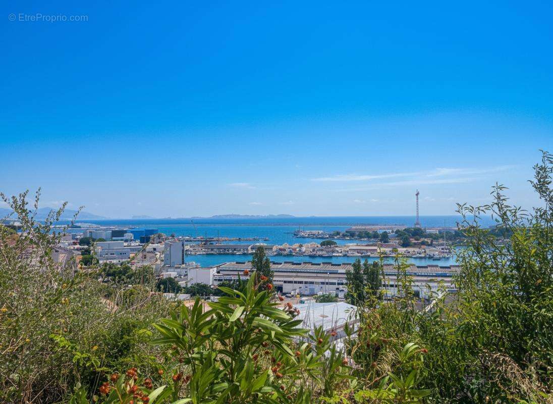 Maison 40 m² à Marseille-16e  - photo 2