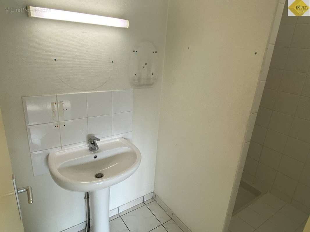 Commerce à POITIERS