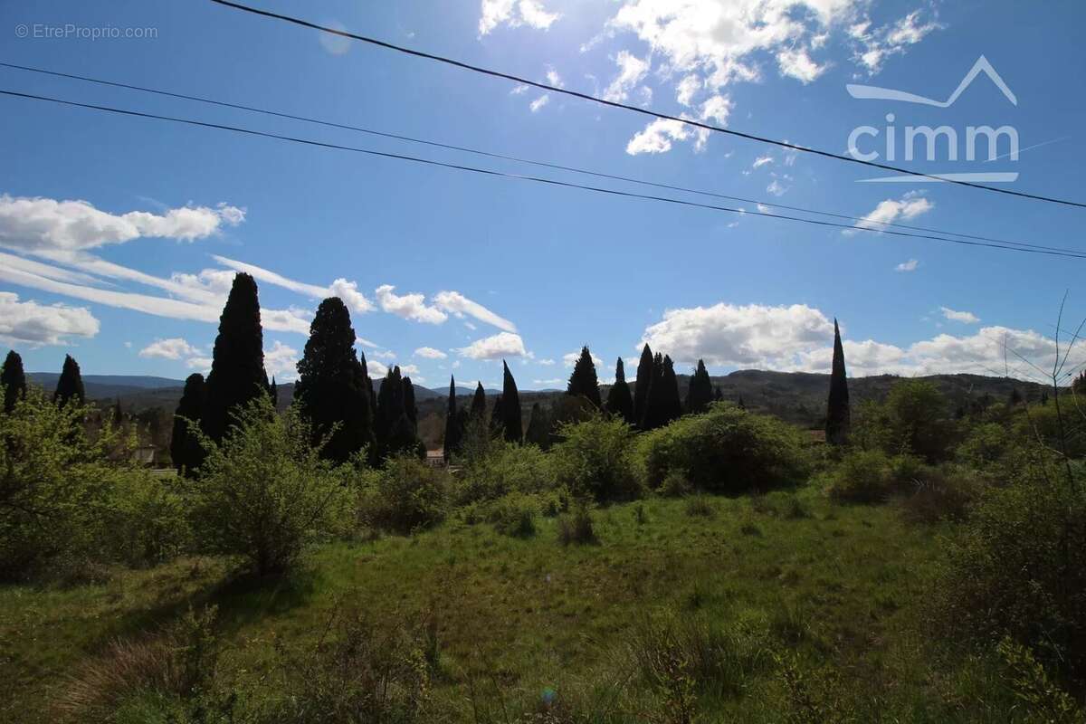 Terrain à ESPERAZA