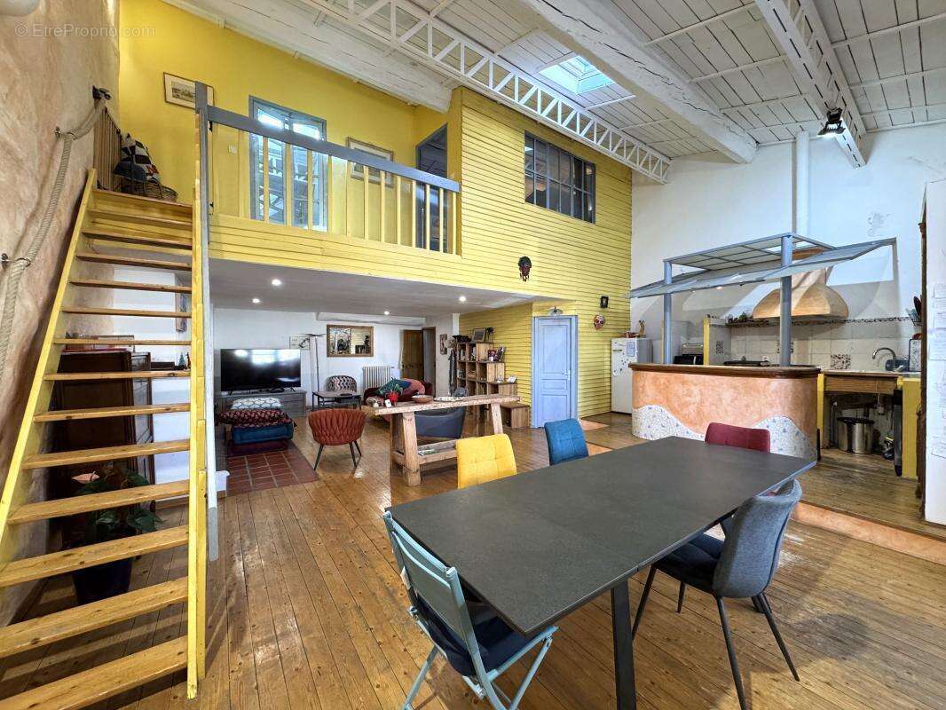 Appartement à PEZENAS