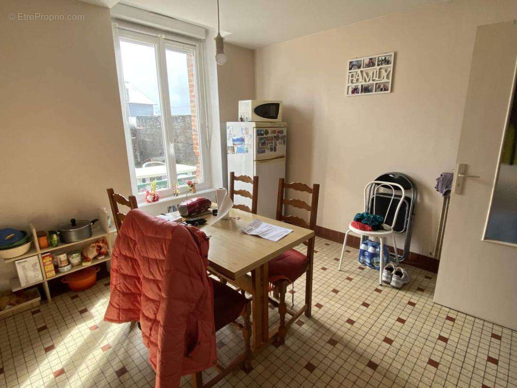 Appartement à FOUGERES