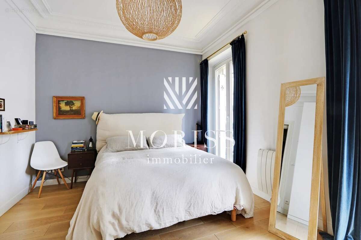 Appartement à PARIS-9E