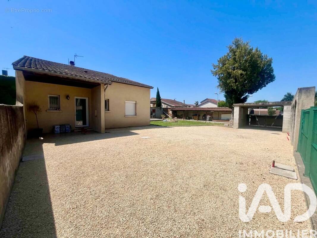 Photo 1 - Maison à ANNEYRON