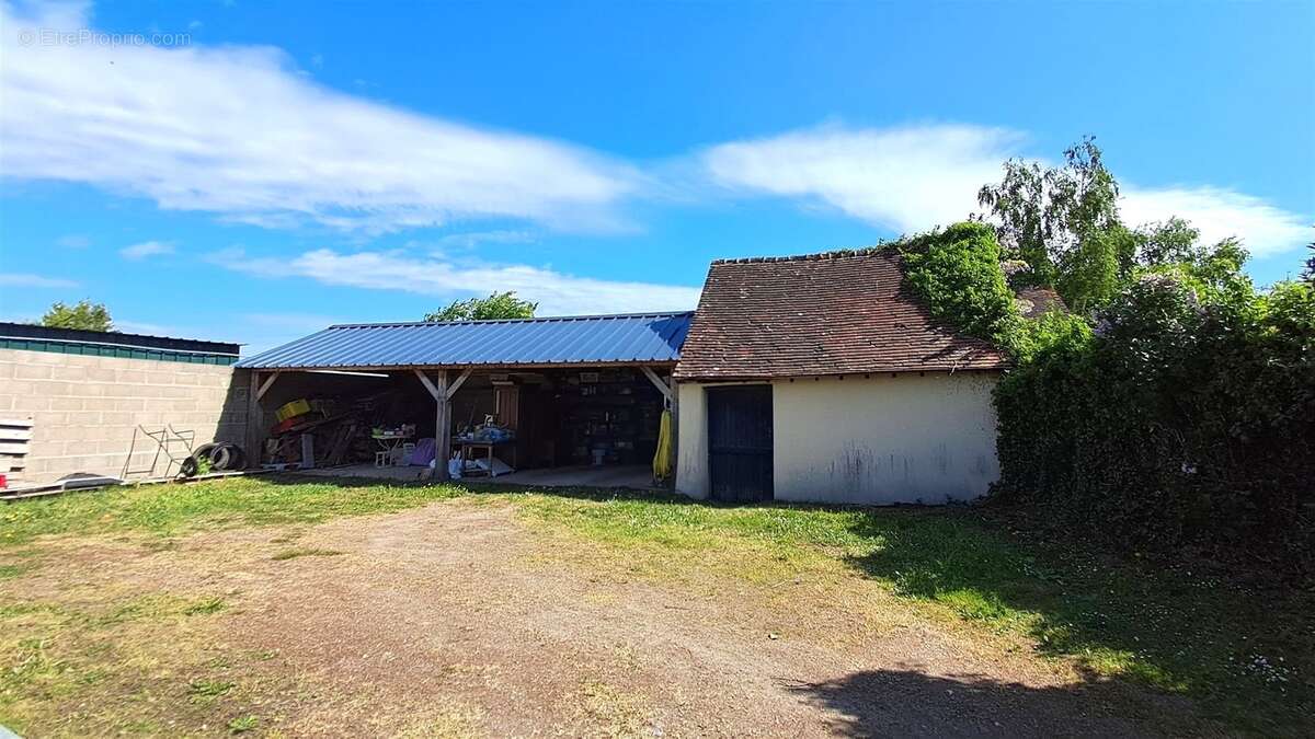 Maison à MAILLEBOIS