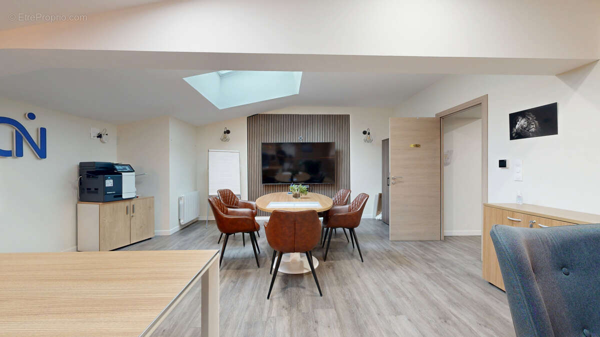 Commerce à AVRANCHES