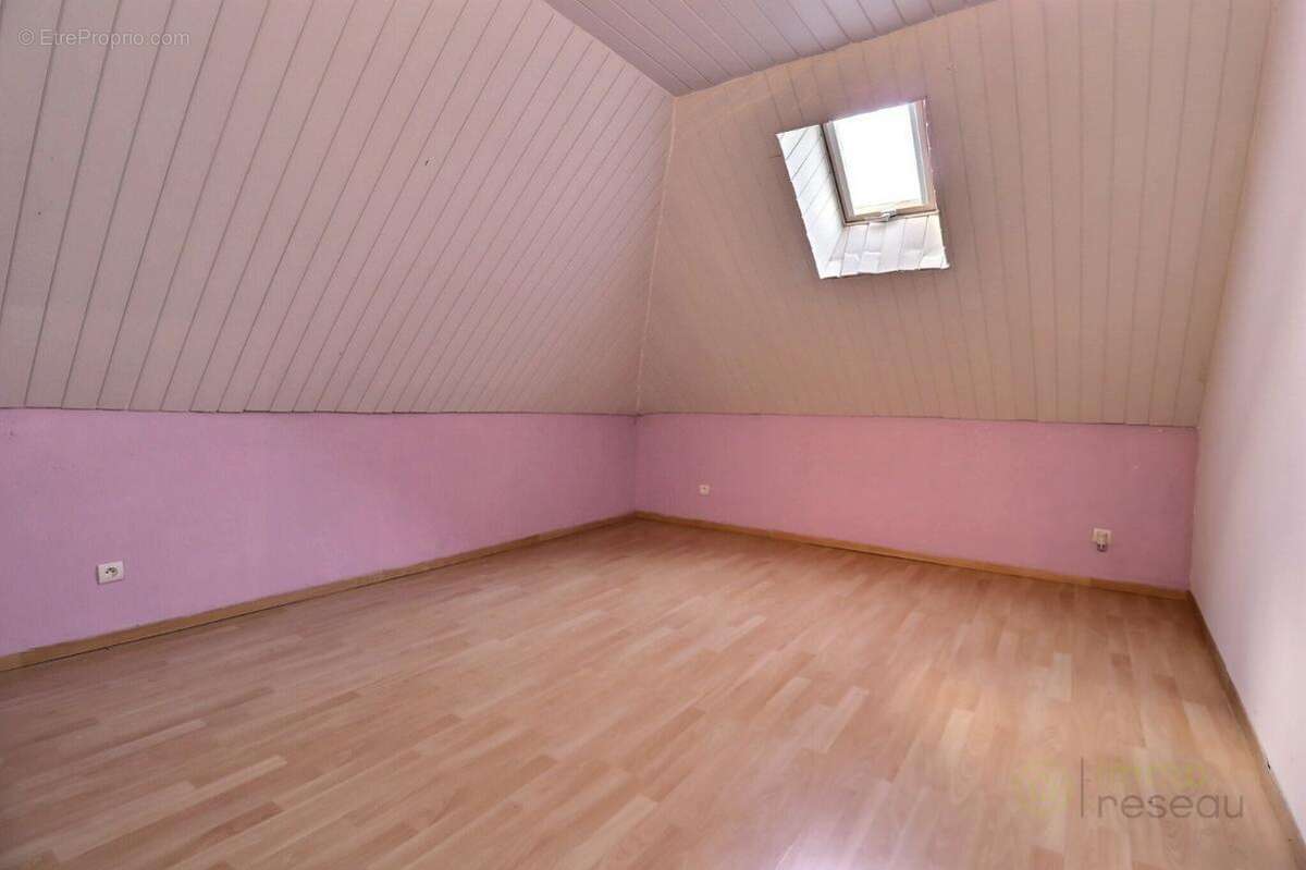 Maison 116 m² à Trelon  - photo 10