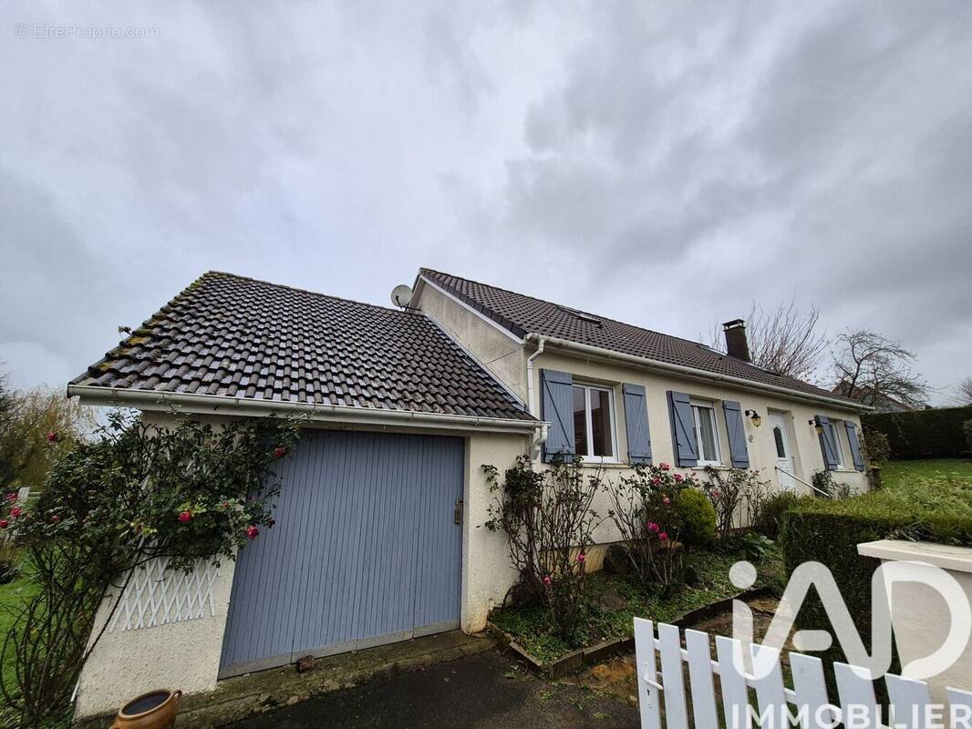 Photo 1 - Maison à HESDIN-L'ABBE