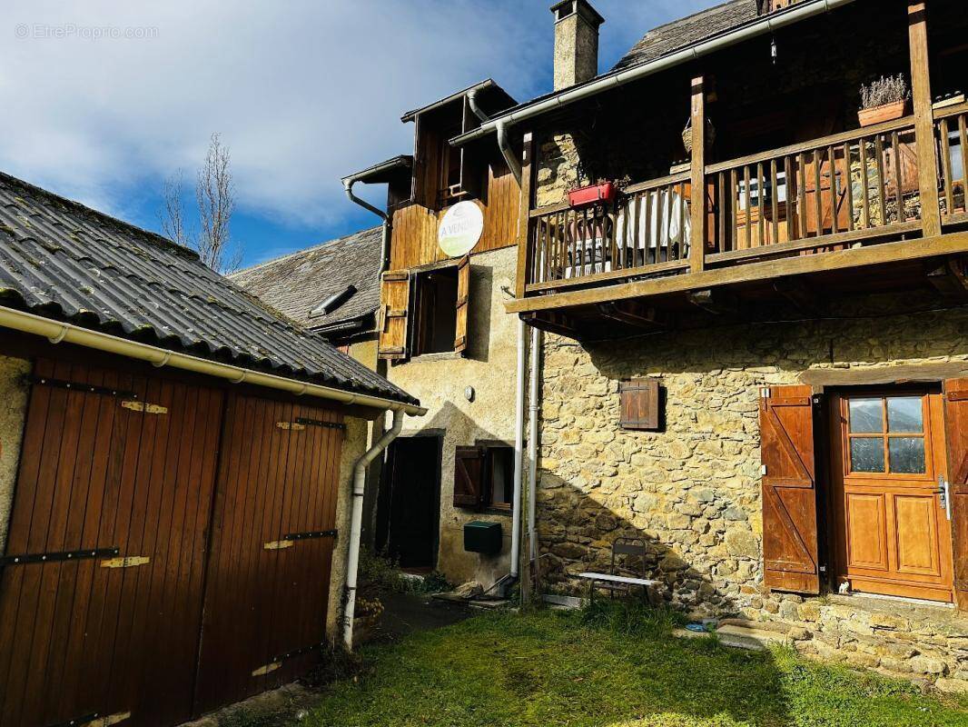 Maison à ARRIEN-EN-BETHMALE