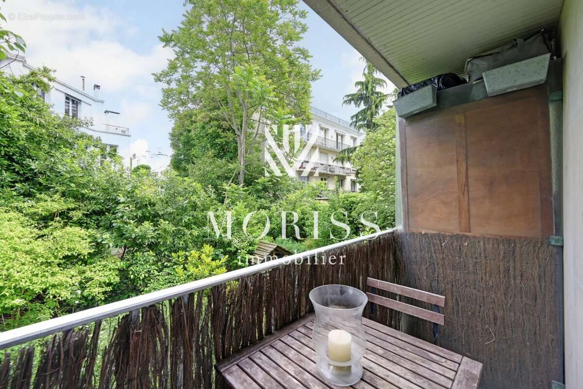 Appartement à NEUILLY-SUR-SEINE